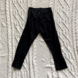 Lulu Lemon wunder under tights